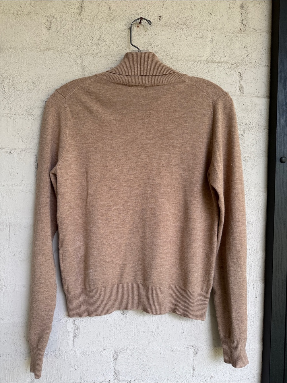 Splendid x Cella Jane Blog Camel Turtleneck Sweater Size Medium - Picture 4 of 8